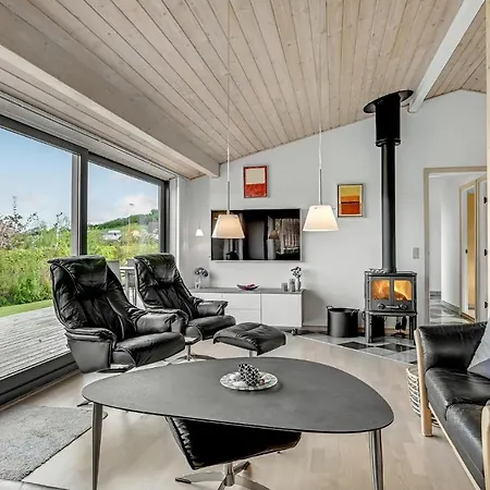 Holiday home Havbakken Knebel V Knebel