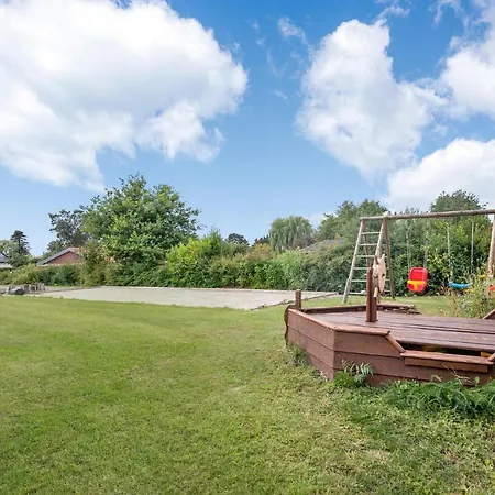 Amazing In With Wifi Holiday home