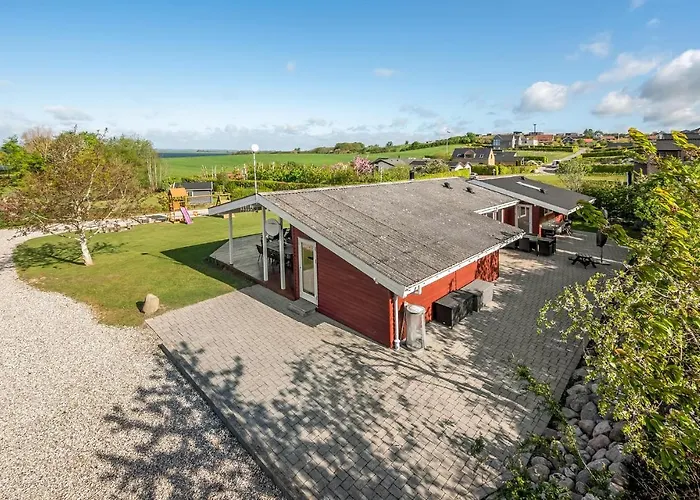 Havbakken V Сasa de vacaciones Knebel